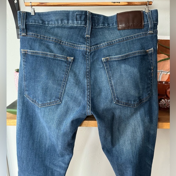 Express Slim Dark Wash Straight Leg Hyper Stretch Denim Jeans Size 30 X 32 - Picture 8 of 13